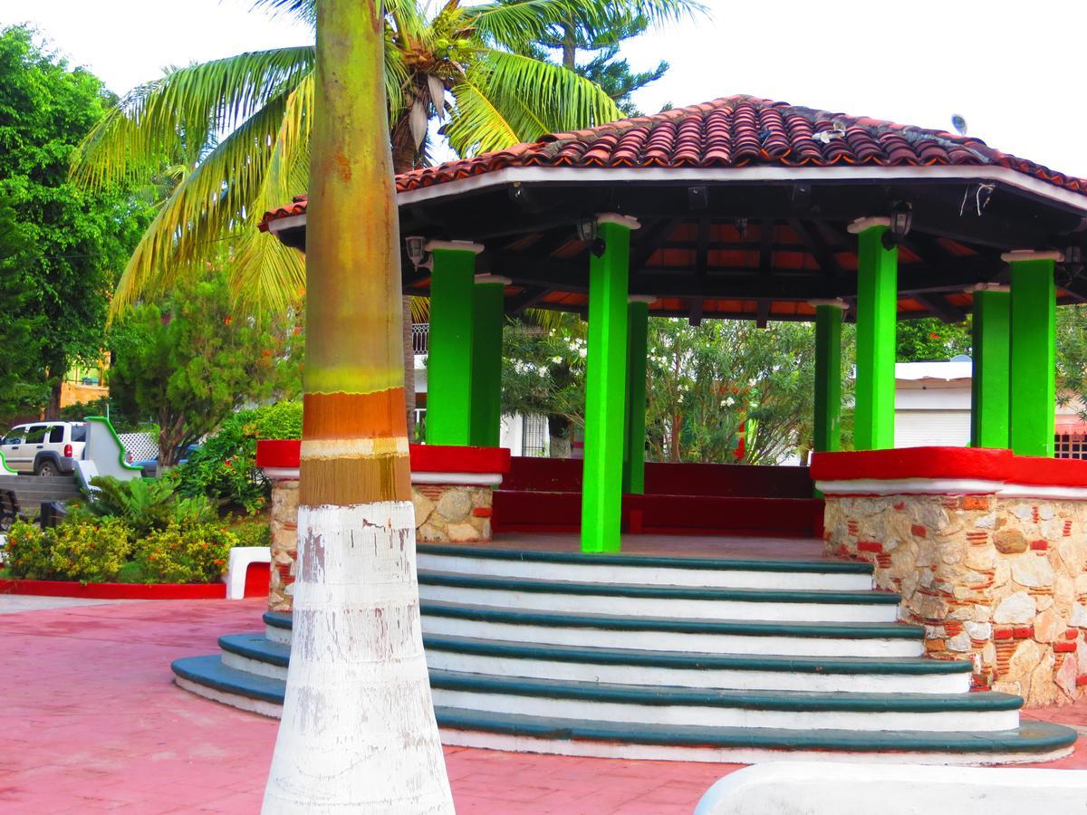 La Cruz Inn La Cruz de Huanacaxtle Luaran gambar